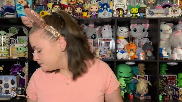 Disney Princess Stained Glass Pins! | Loungefly Mystery Pin Unboxing! смотреть онлайн