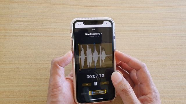 IOS 13: How to Trim / Part Delete a Voice Memo Recording on iPhone / iPad смотреть онлайн