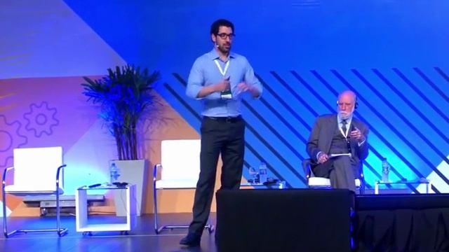 O Futuro do Trabalho / The future of work смотреть онлайн