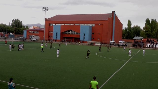 TEBRİKLER PATNOS IDMANYURDU SPOR.. MAÇ SONUCU: Patnos İdmanyurdu 3 - 1 Tutak смотреть онлайн