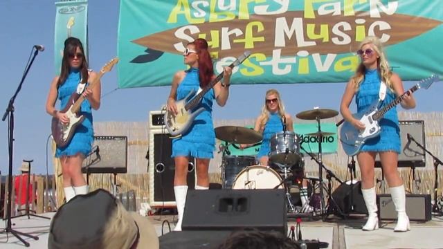 THE SURFRAJETTES PLAYS ASBURY PARK SURF MUSIC FESTIVAL " PAINT IT BLACK " 08-26-2017 смотреть онлайн