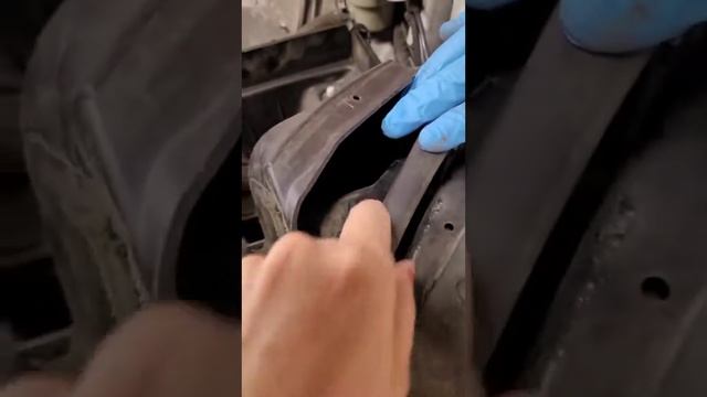 Airbox removal and installation -2015 Dodge Durango Citadel to access headlight смотреть онлайн