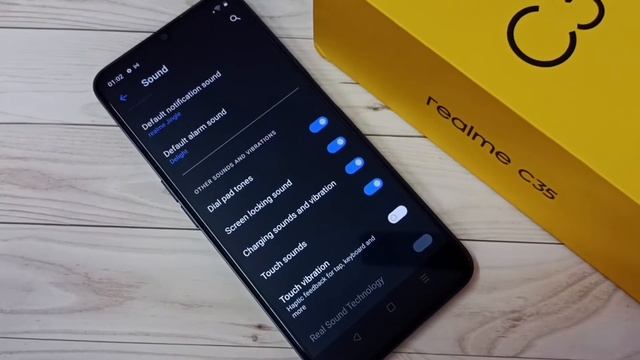 Realme C35 : How to Turn ON / OFF Touch Vibration смотреть онлайн