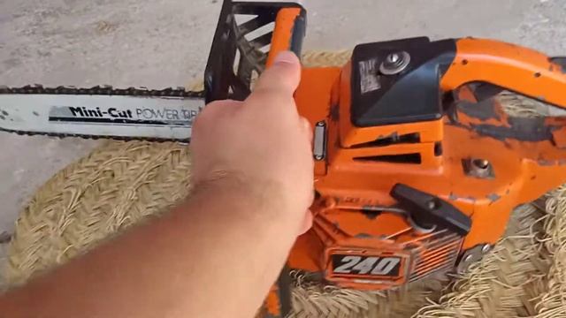 Motosierras históricas: Óleo-Mac modelo 240 смотреть онлайн