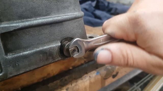 RESTORATION: old air compressor 1976 смотреть онлайн