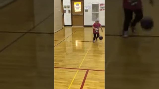 Stormi Fall Basketball смотреть онлайн