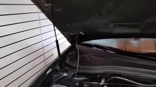 2001-2006 Acura MDX - Weak & Worn Out Hood Lift Supports - Hood Falling Down смотреть онлайн