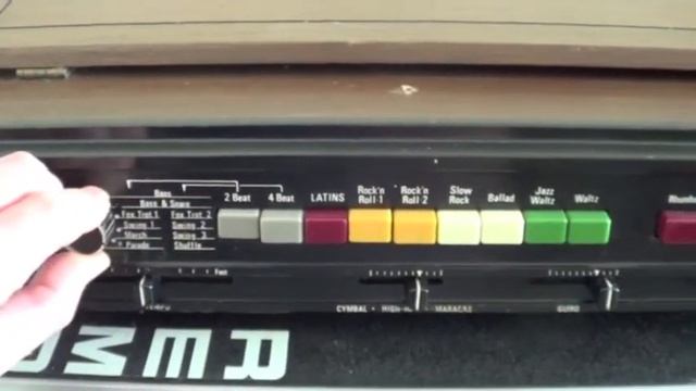 Rhythm Ace Drum Machine смотреть онлайн