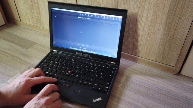 Lenovo ThinkPad X230 MacOS Big Sur Hackintosh OC 0.7.3