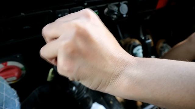 OFFROAD WITH LAND ROVER смотреть онлайн