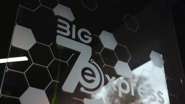 Big7 get a total brand overhaul - Vehicle graphics - signage - window frosting & more смотреть онлайн