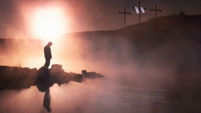 FULL qhd 1440 60FPS church media man bowed head cross fog mist water SUNRISE FREE NO COPYRIGHT смотреть онлайн