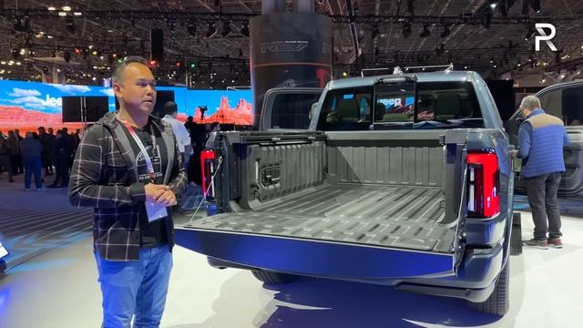 2025 Ram 1500 Rev Tungsten – Redline: First Look – 2023 NYIAS