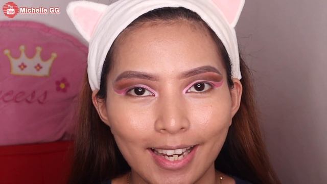 Full Cut Crease and Wing EyeLiner using EYELASH CURLER ?! Is it working ?! | Beauty Hacks Tested смотреть онлайн