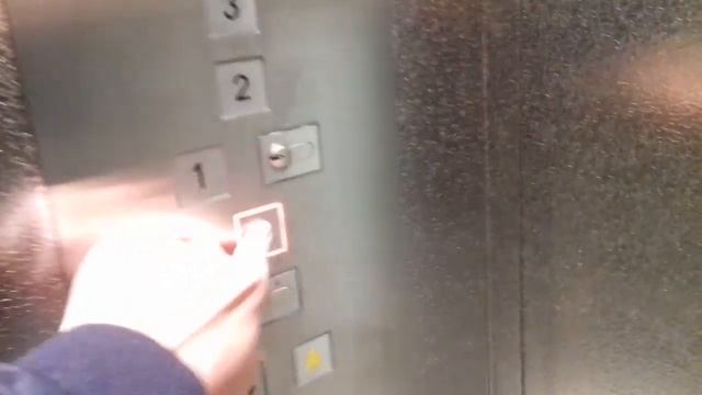 [Archiwum] Windscheid+Wendel z 1985 (mod. Maco Aufzugservice) @ Kampstraße 36, Dortmund, Niemcy смотреть онлайн