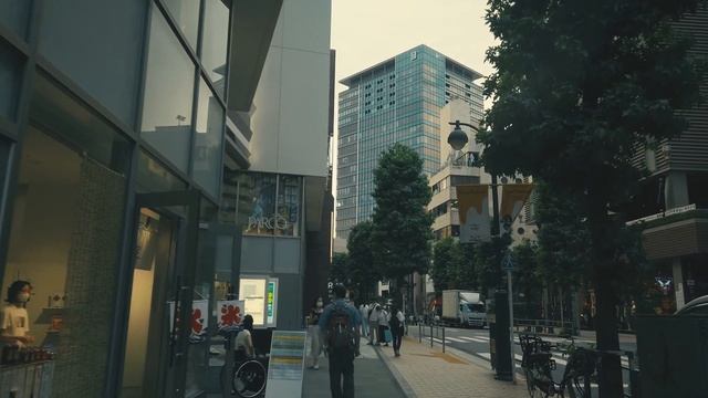 Walking tour in Udagawacho, Shibuya City, Tokyo Japan 4K смотреть онлайн