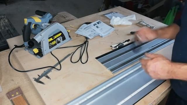 scie plongeante FARTOOLS CS165RC смотреть онлайн