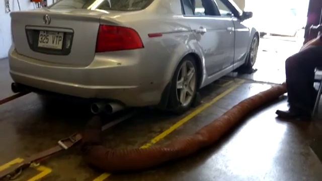 2004 Acura TL Dyno смотреть онлайн