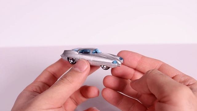 HOT WHEELS ALFA ROMEO B.A.T. 9 PROTOTYPE REVIEW смотреть онлайн