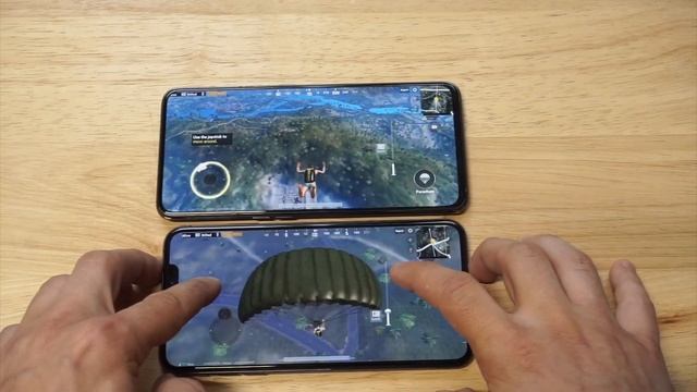 Galaxy A80 vs Iphone XS Max PUBG Comparison - Fliptroniks.com смотреть онлайн