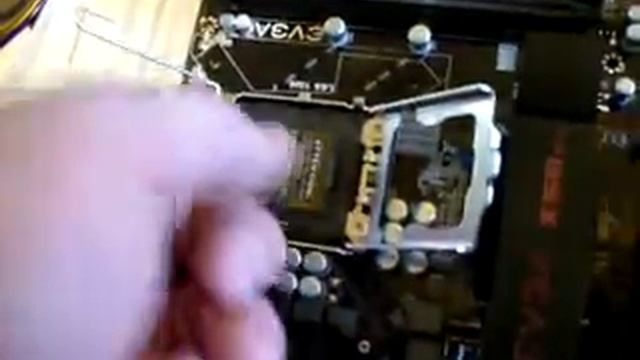 X58LE Unboxing by me....oooh so exciting isn't it? смотреть онлайн