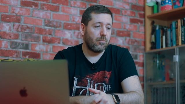 Q&A: iOS 11, modo oscuro, Jailbreak iOS 10, la Apple de Tim Cook, iPhone 8 y + | ESDI 6 смотреть онлайн