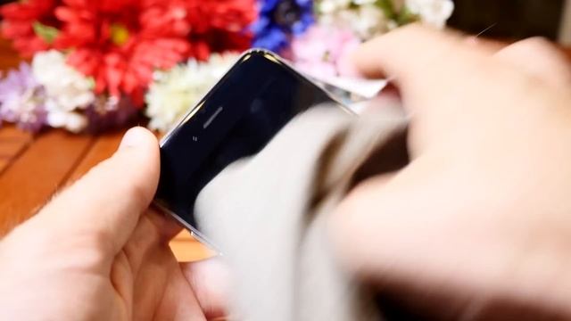 Apple iPhone 6 Plus Display Scratches Problem [4K] смотреть онлайн