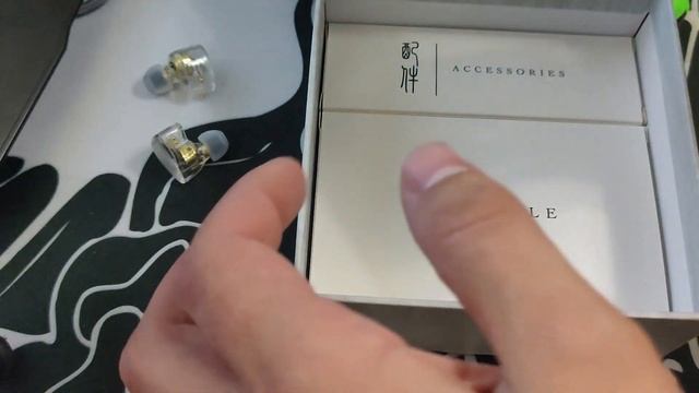 Обзор на бюджетные IEM наушники Tangzu Waner SG / Краткий обзор без воды / Лучшие бюджетные наушник смотреть онлайн