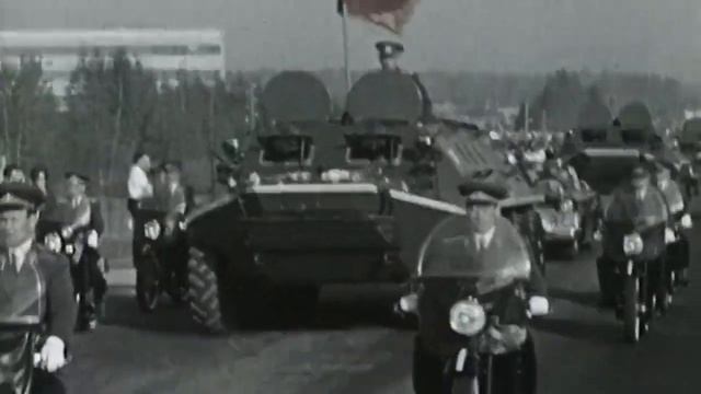 Мотор-Роллер - Стрелковая рота смотреть онлайн