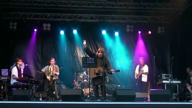 The Cadillac Band in Landskrona - Ebbot Lundberg - I Walk the Line ; Camera & Edit - janne смотреть онлайн