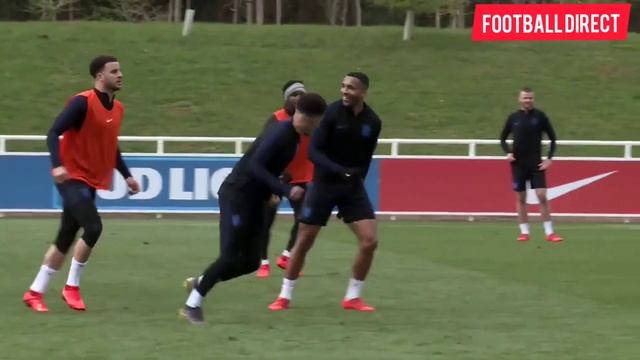 Jadon Sancho in England training смотреть онлайн