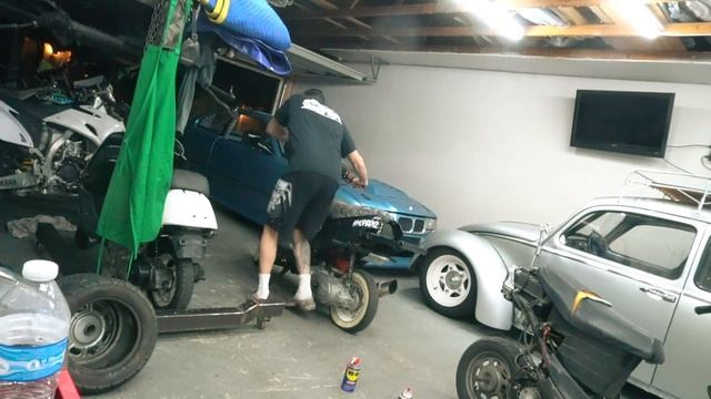 DRIFT BMW e36 gets LEXAN windows + street drifting смотреть онлайн