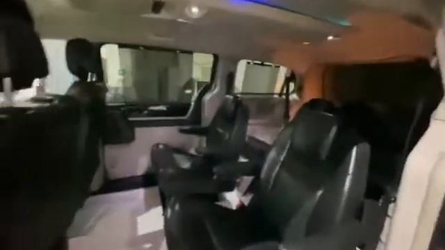 Chrysler Grand Voyager '2010 смотреть онлайн