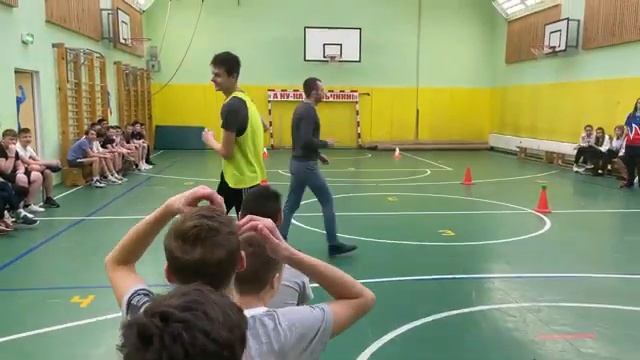 «А ну-ка, мальчики» 8 классы смотреть онлайн