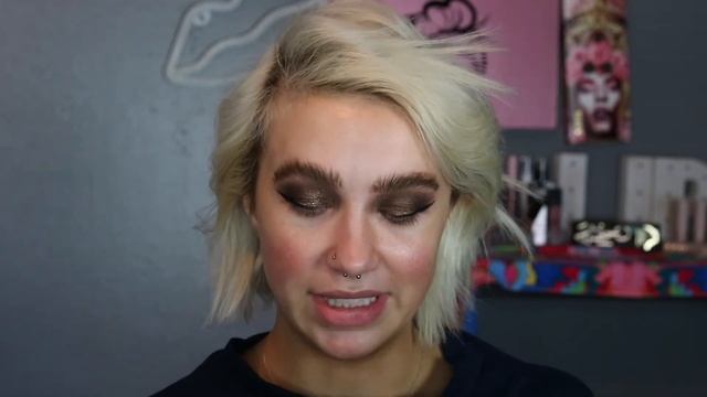 BATTLE OF THE SKIN TINTS | MAC VS FENTY | TWINTORIALS смотреть онлайн