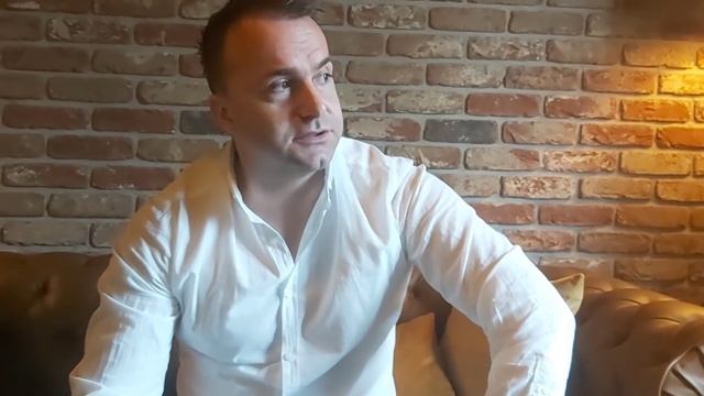 O Tajsonu, Zvezdi, Kadirovu, karijeri, Rusiji, Englezima borbi sa sistemom otvoreno s Ognjen Koroma смотреть онлайн