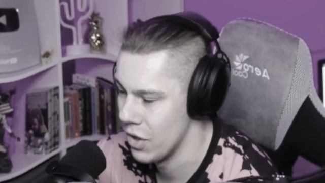 ПОКУПАЮ СКИНЫ КОТОРЫЕ МНЕ УПАДУТ из САМОЙ ПЕРВОЙ СТАНДОФФ 2 / ЕРОКС ИГРАЕТ ПЕРВУЮ ВЕРСИЮ STANDOFF 2 смотреть онлайн
