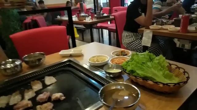 Mukbang at Samgyup Restaurant SM Calamba City смотреть онлайн