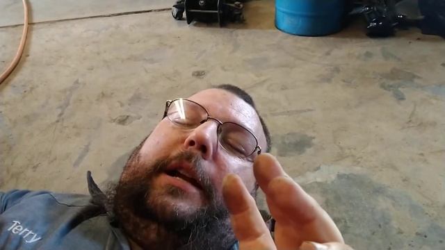 Draining coolant on a Cadillac CTS смотреть онлайн