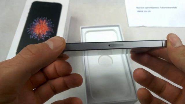 Golden Apple unboxing iPhone SE 32GB SPACE GRAY смотреть онлайн