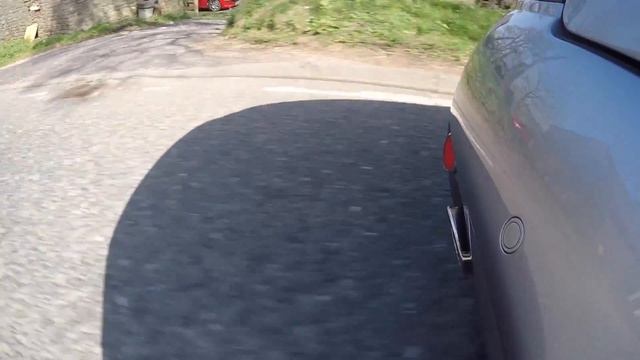 Aston Martin V12 Vanquish S - GoPro Exhaust Footage смотреть онлайн