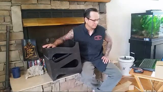 Mystery Box Package Revealed Live смотреть онлайн