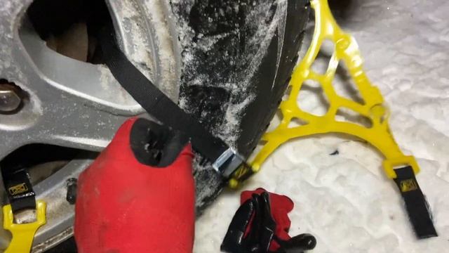 I Was Stuck In The Snow On The Lake! Universal Tire Chains Can Save The Day with my Dodge Dakota! смотреть онлайн