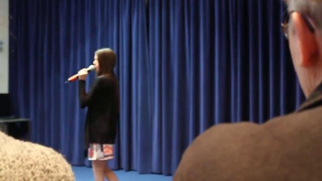Cups sung by Lily May Miller смотреть онлайн
