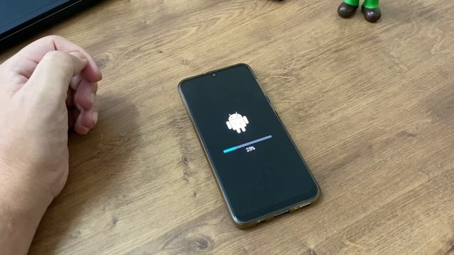 CHEGOU NOVA ATUALIZAÇÃO NO SAMSUNG A50 - PRIMEIRA DO ANDROID 11 смотреть онлайн