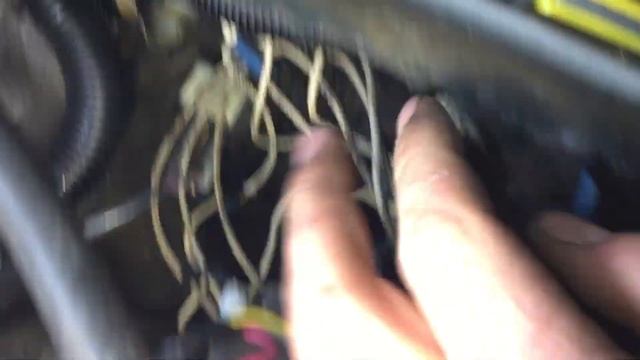 УАЗ ХАНТЕР БОЛЬ в проводах..... смотреть онлайн