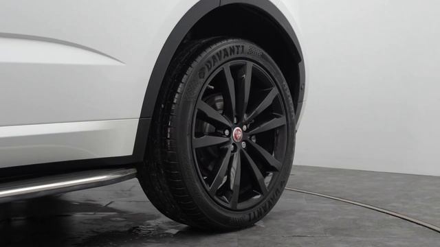 Jaguar E-PACE 2.0 D180 R-Dynamic HSE смотреть онлайн