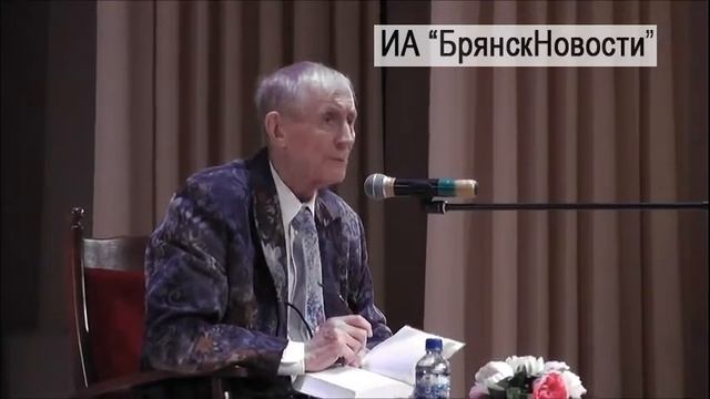 Евгений Евтушенко в Брянске смотреть онлайн