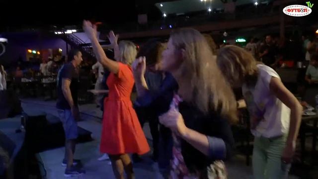 Фестивали ЛО Футбол. Концерт Владимира Лучникова смотреть онлайн