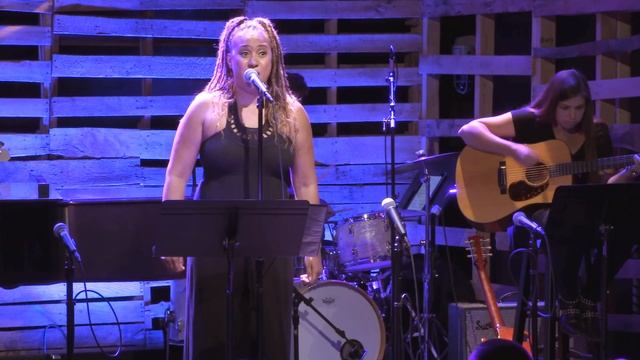 ALNM 7.19.2018 Tracie Thoms "Holy Man" (Matthew McCollum) смотреть онлайн